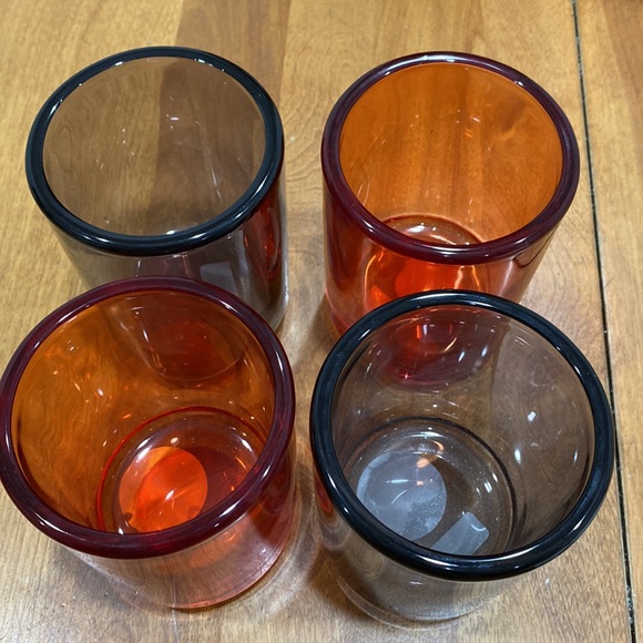 NWT.  Set of 4, large, votive candle holders. - Picture 6 of 8